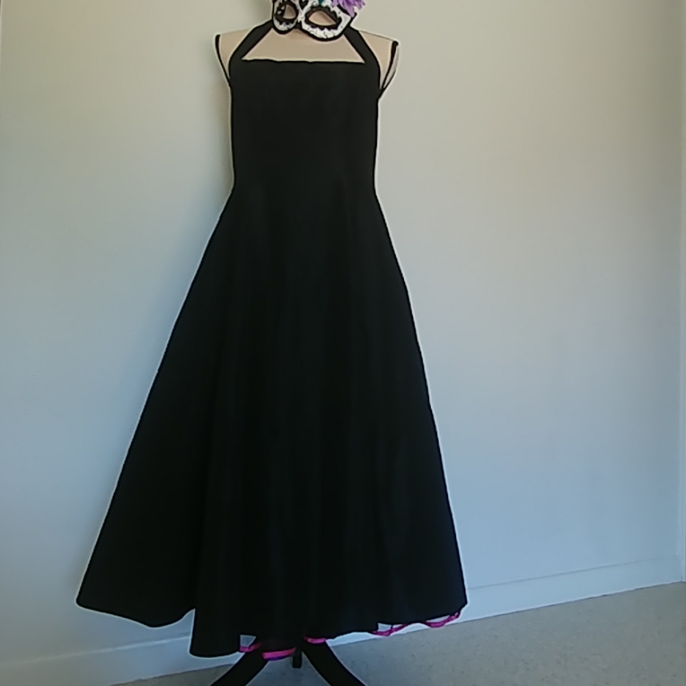 Niki by Niki Livas Black Halter Dress